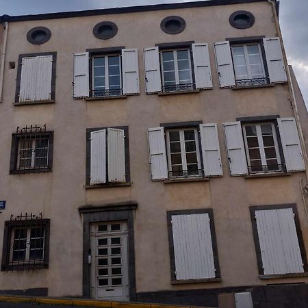 L'Appart De Babou Rez De Chaussee Parking Free Draps Wifi Thiers Zewnętrze zdjęcie